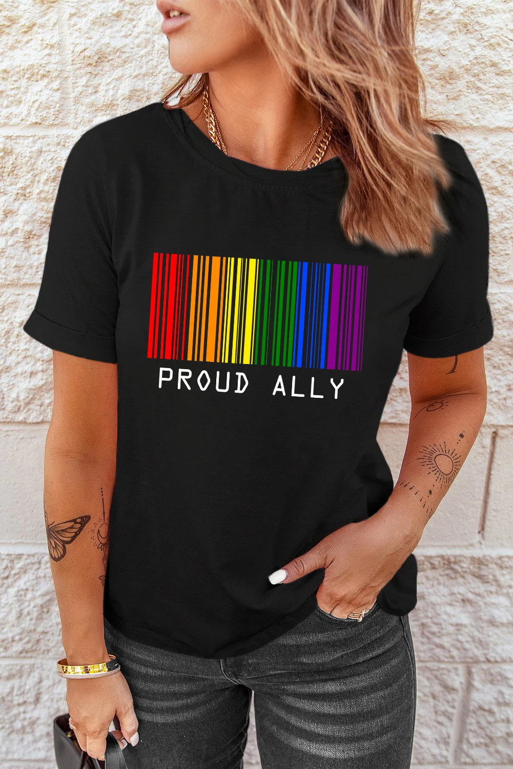 黑色 Proud Ally 彩虹条码印花 T 恤 LC25216371