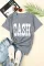 灰色 CASH 字母印花短袖 T 恤