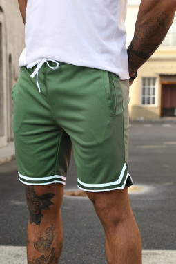 绿色条纹饰边抽绳口袋男式短裤