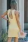 黄色罗纹无袖镂空后背针织紧身连衣裙