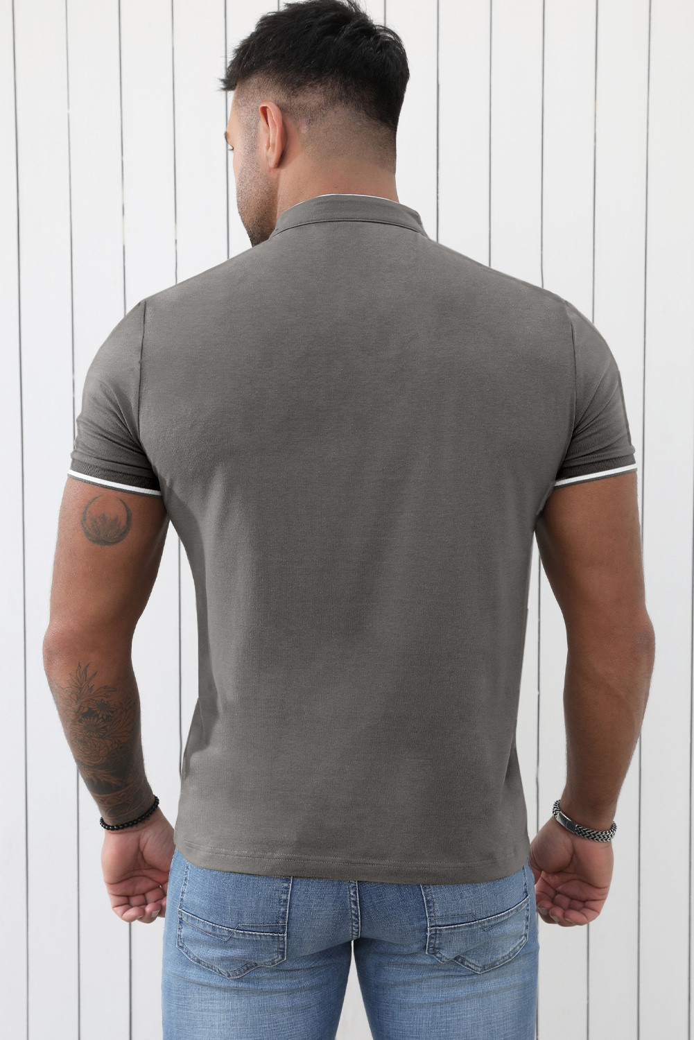 灰色男士常规版型 Pique Polo 衫 MC251650