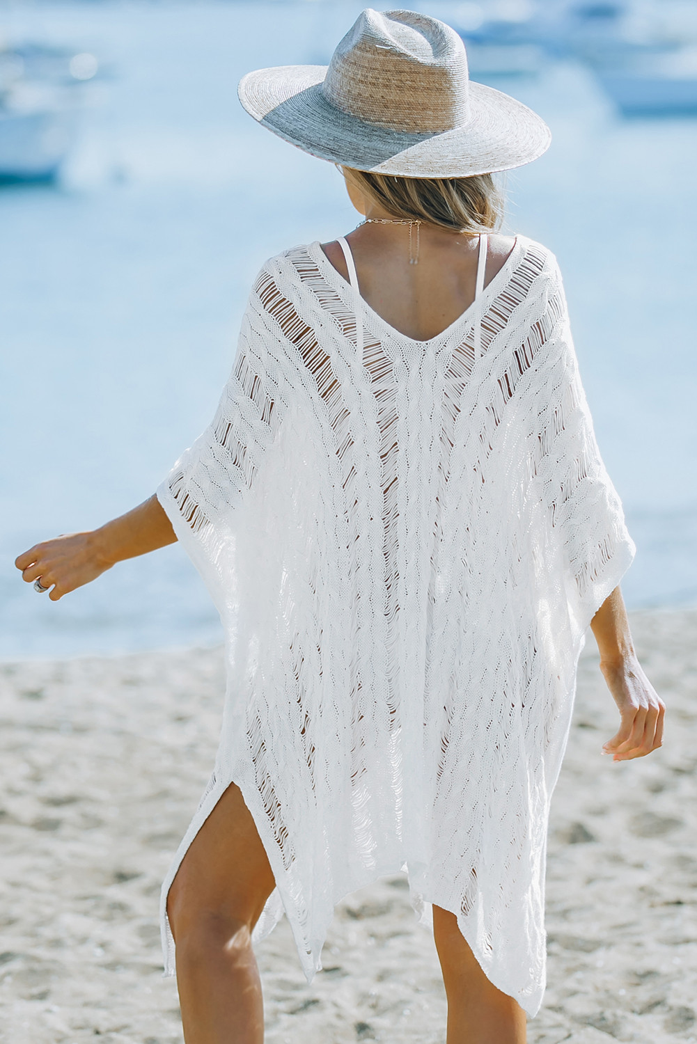 白色针织镂空沙滩罩衫 LC421368