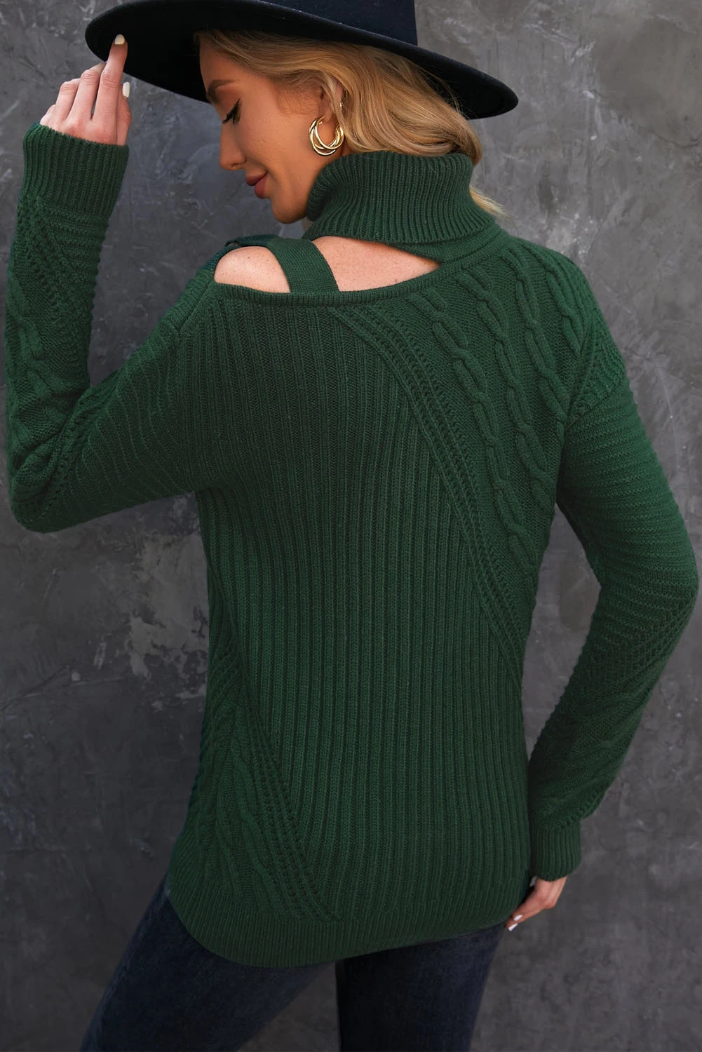 绿色肩带镂空肩部高领毛衣 LC272439