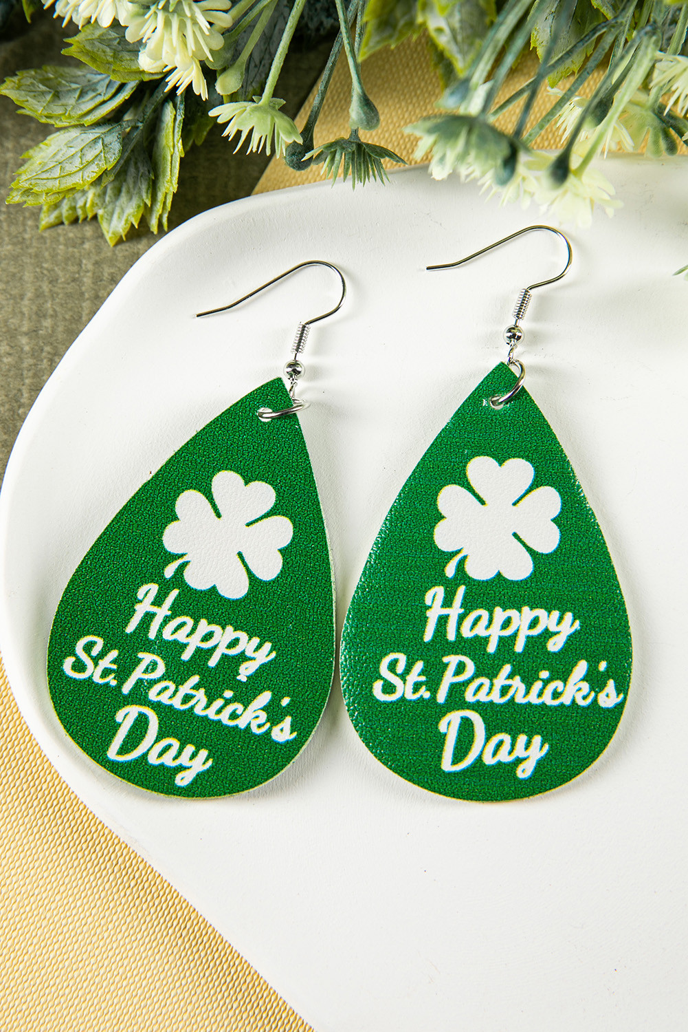 绿色 Happy St.Patrick's Day 三叶草图案水滴耳环 LC013818