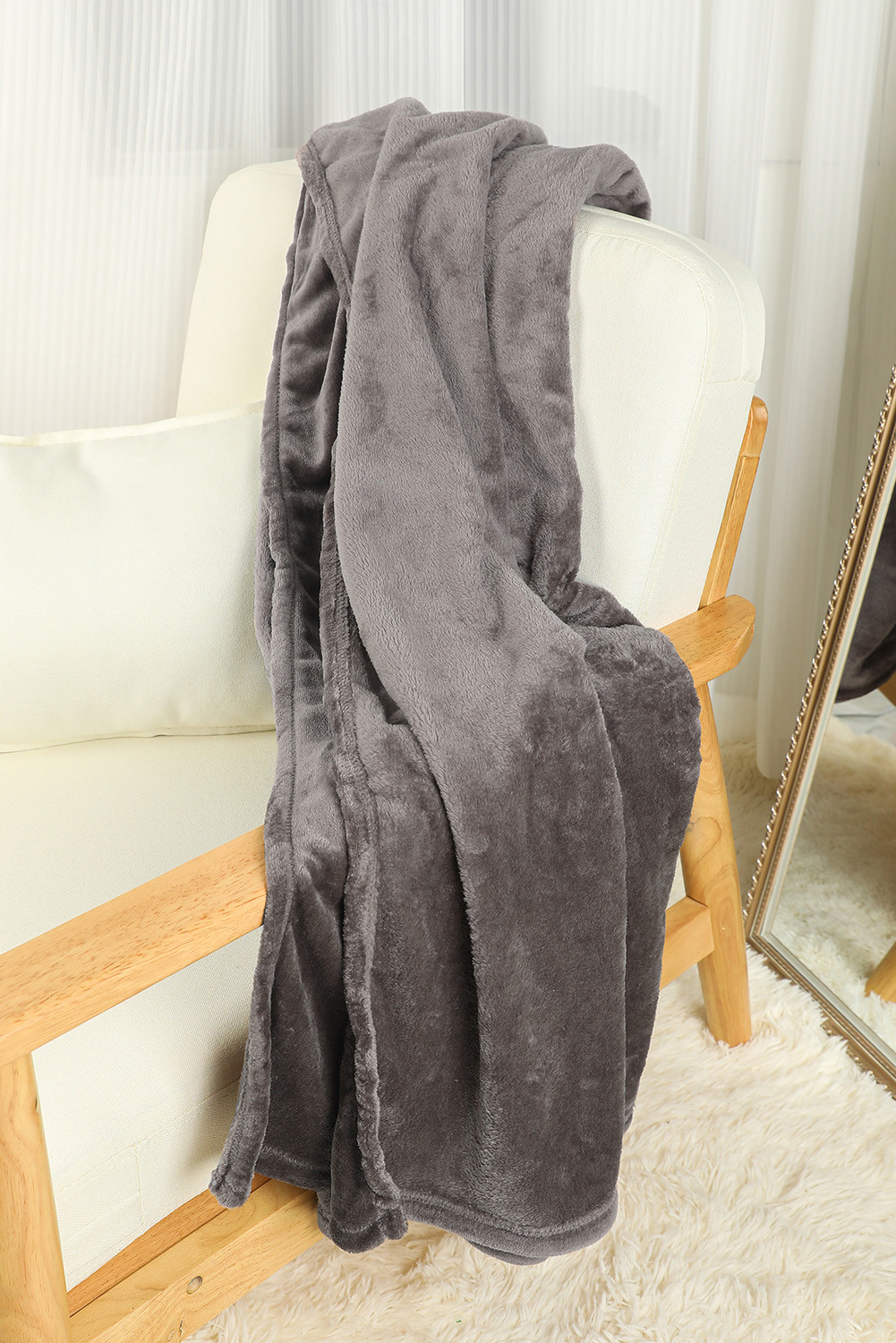 灰色纯色柔软法兰绒毯子167*229cm BH05358