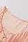 粉色褶裥荷叶边系带腰扣 V 领连身衣