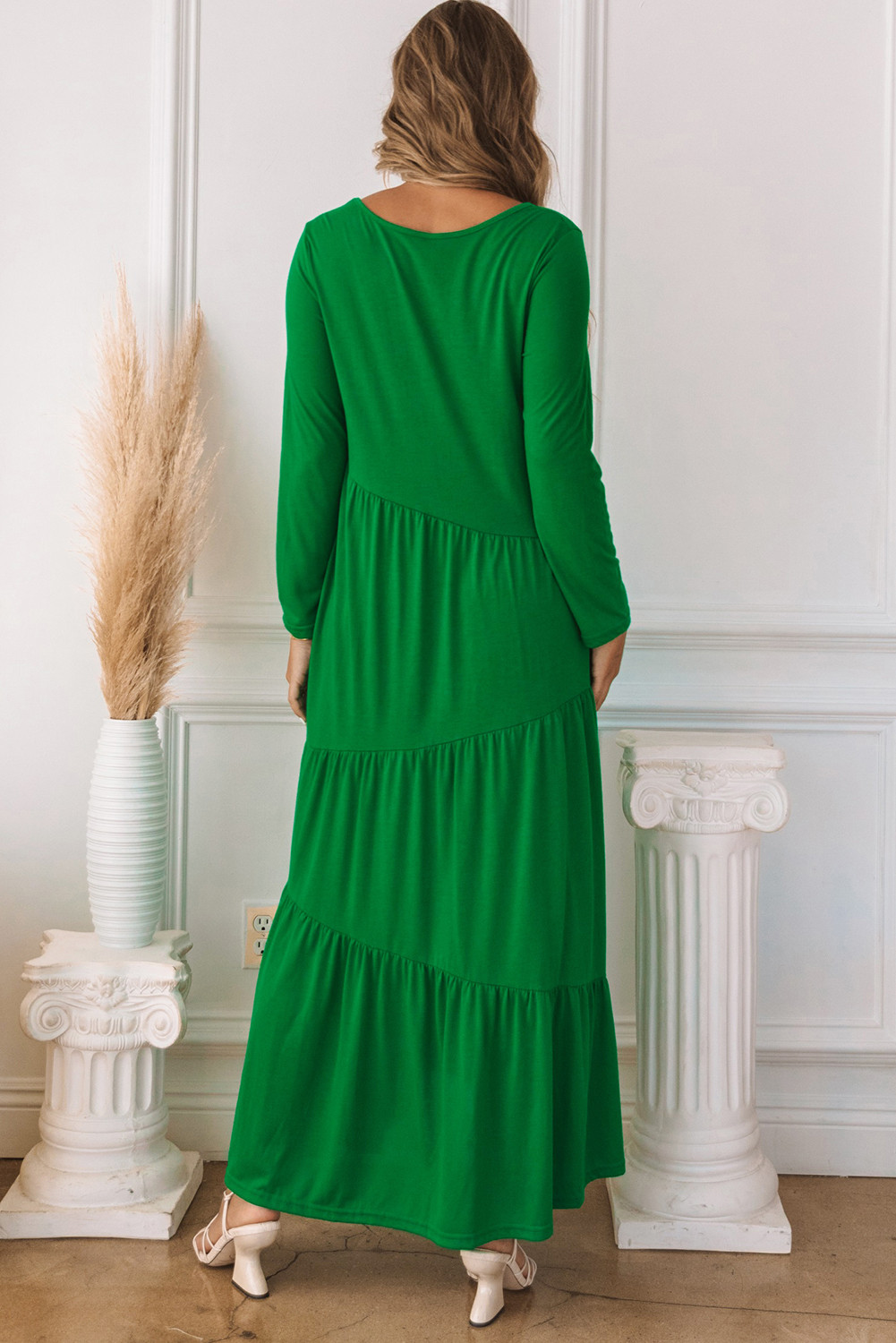 绿色不对称层叠长袖长连衣裙 LC6113210