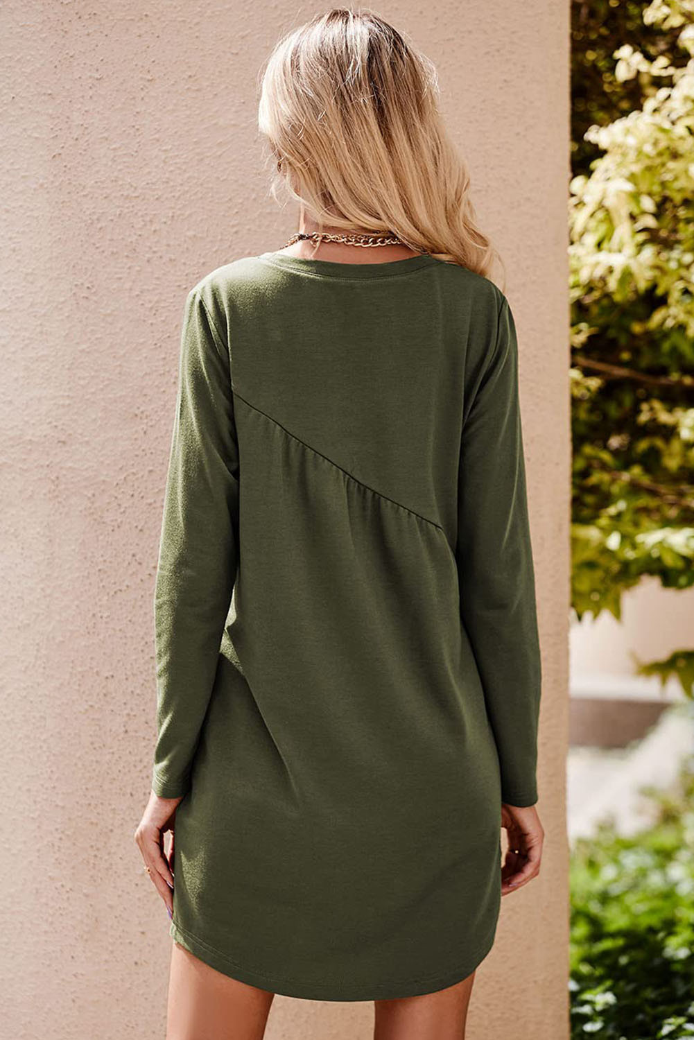 绿色不规则接缝细节长袖 T 恤连衣裙 LC6113823