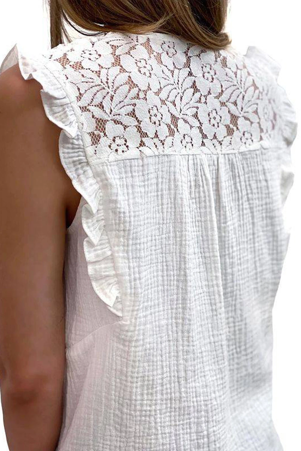 白色花卉蕾丝钩编纹理无袖衬衫 LC2553300