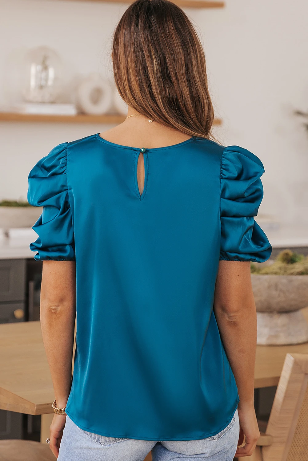 蓝色褶皱泡泡短袖缎面衬衫 LC25119594
