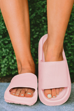 粉色镂空厚底凉鞋
