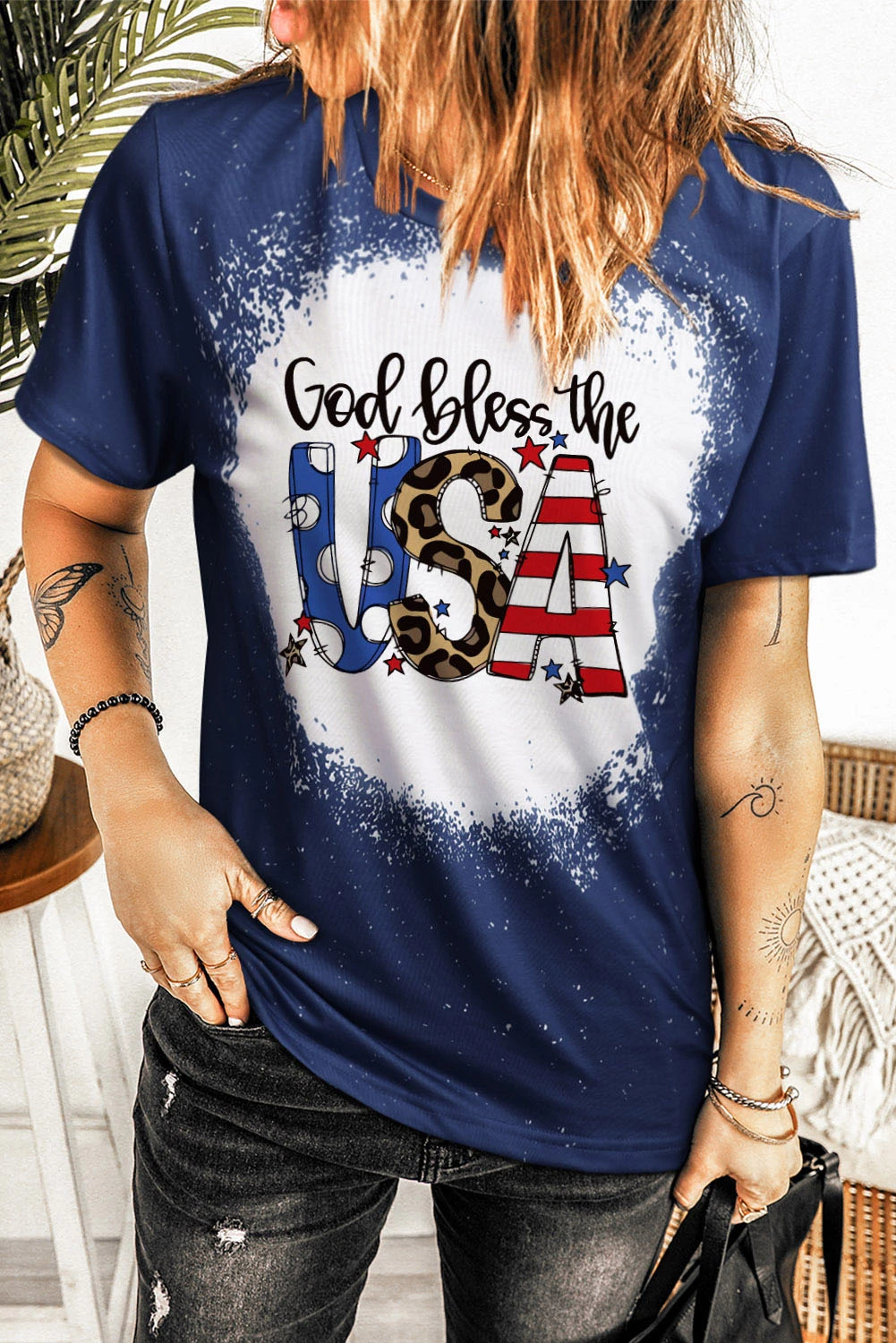 蓝色休闲字母 USA 印花漂白短袖 T 恤 LC25213636
