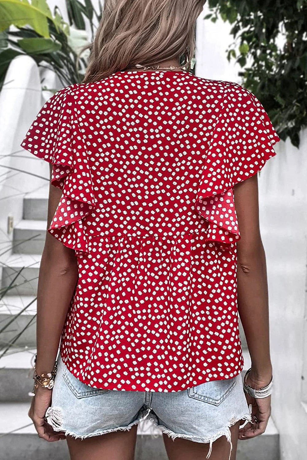 红色花卉印花荷叶边袖衬衫 LC25121299