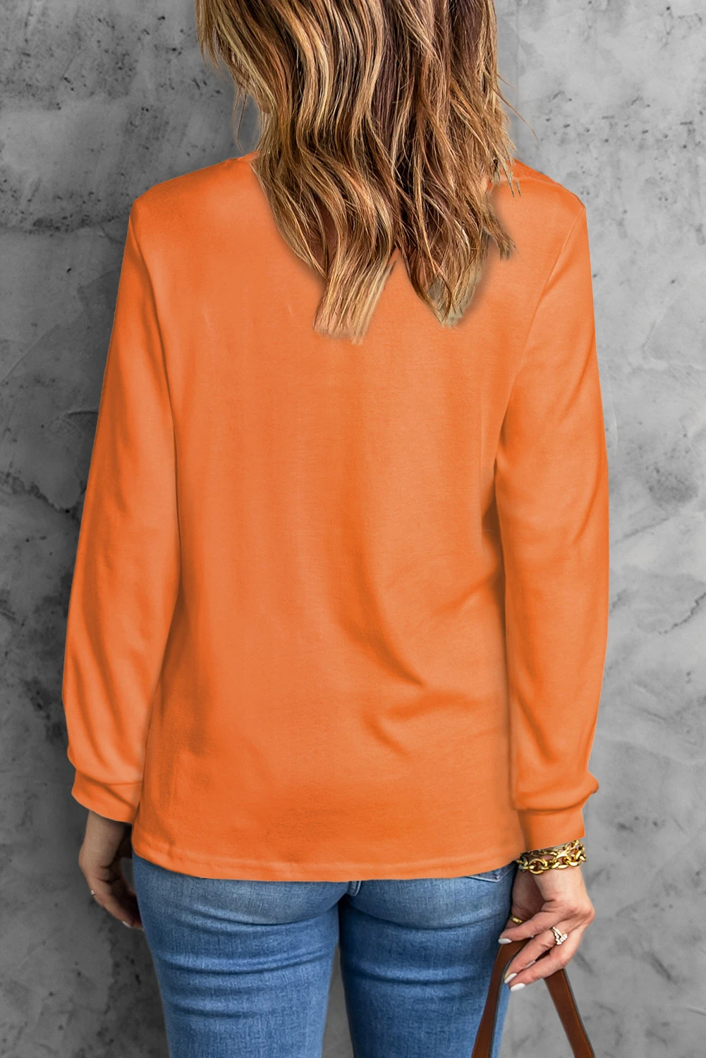 橙色休闲字母图案印花长袖上衣 LC25122950