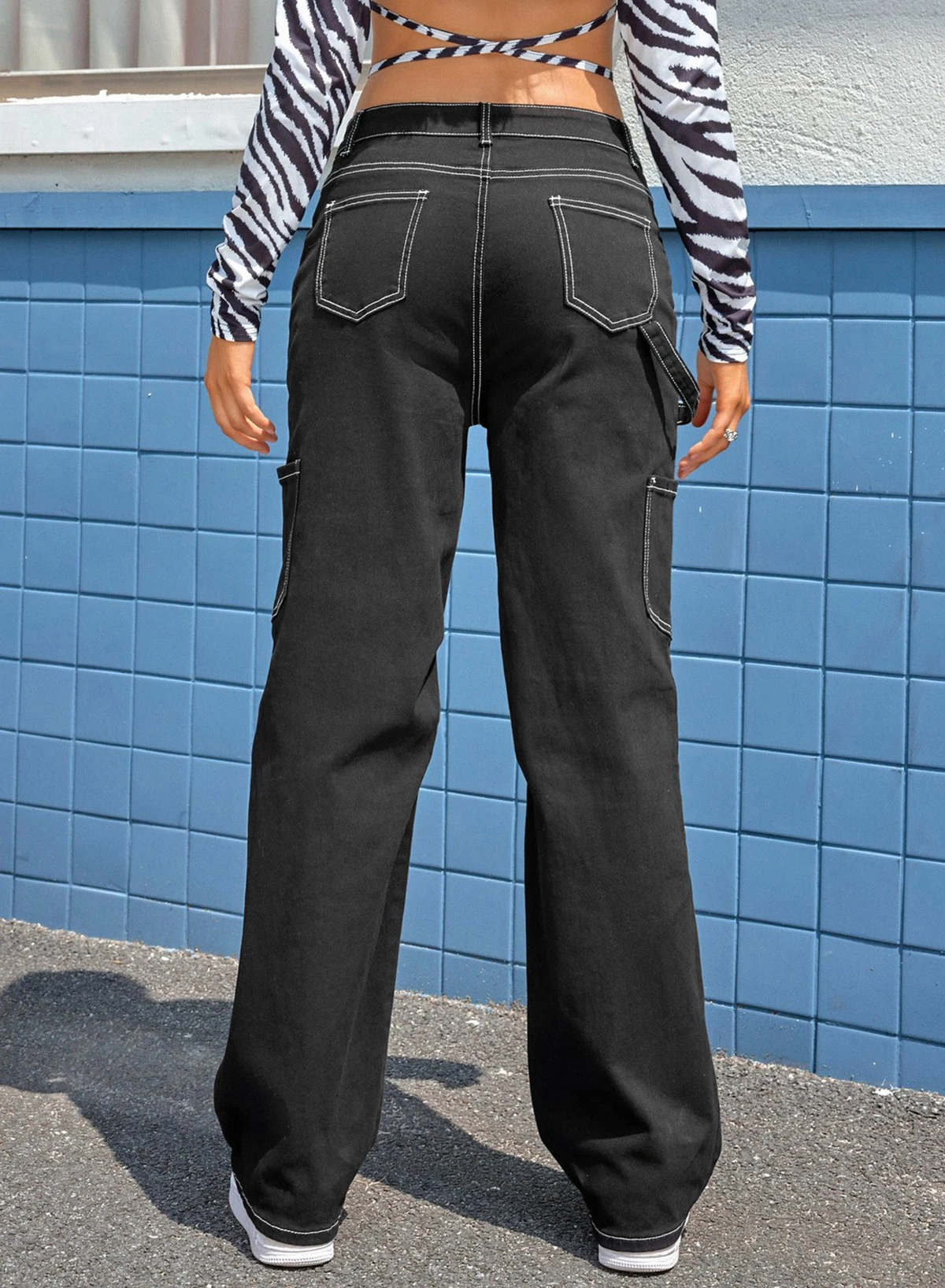 黑色高腰直筒工装裤（带口袋） LC7711510