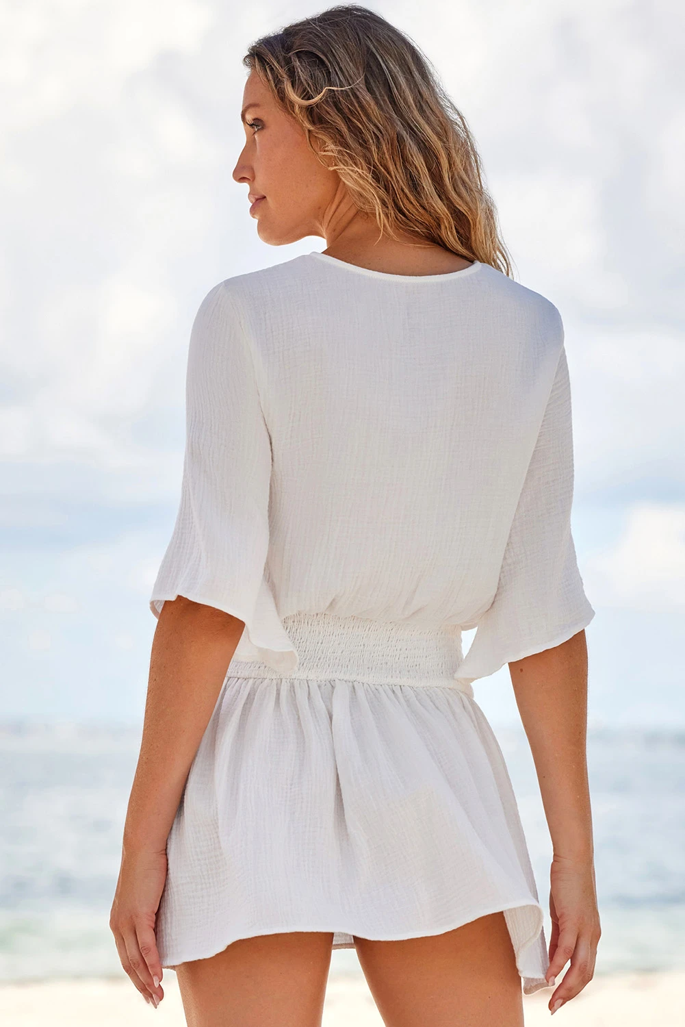 白色 3/4 袖纹理皱褶垂感沙滩裙 LC422086