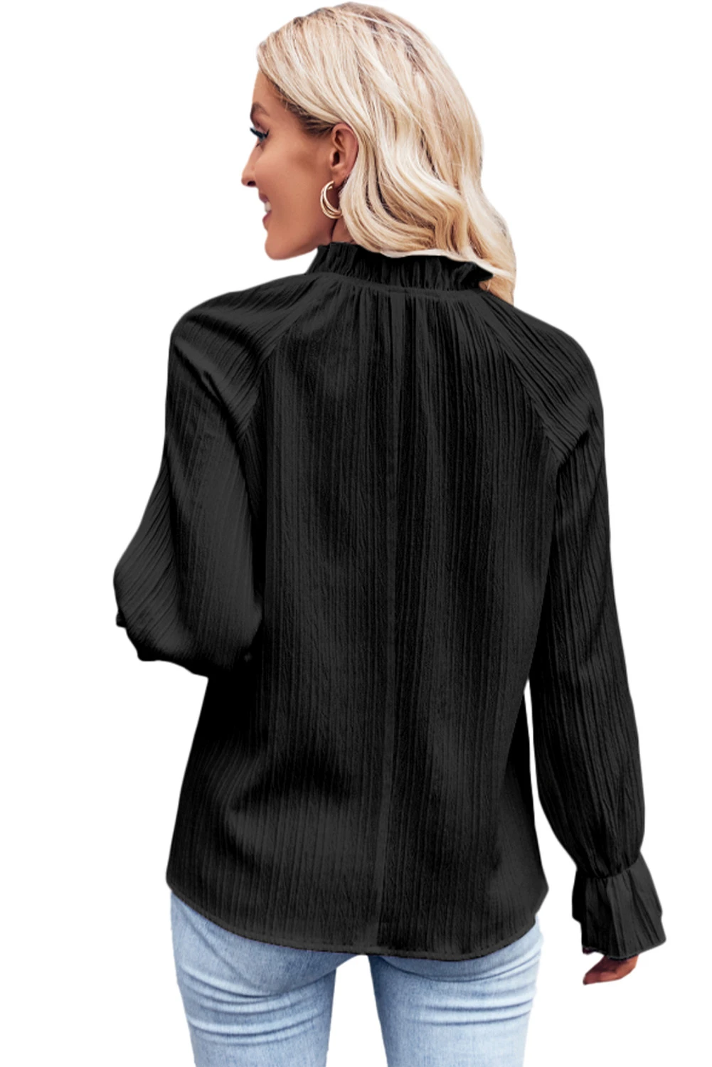 黑色褶边小高领波纹泡泡袖衬衫 LC25123206
