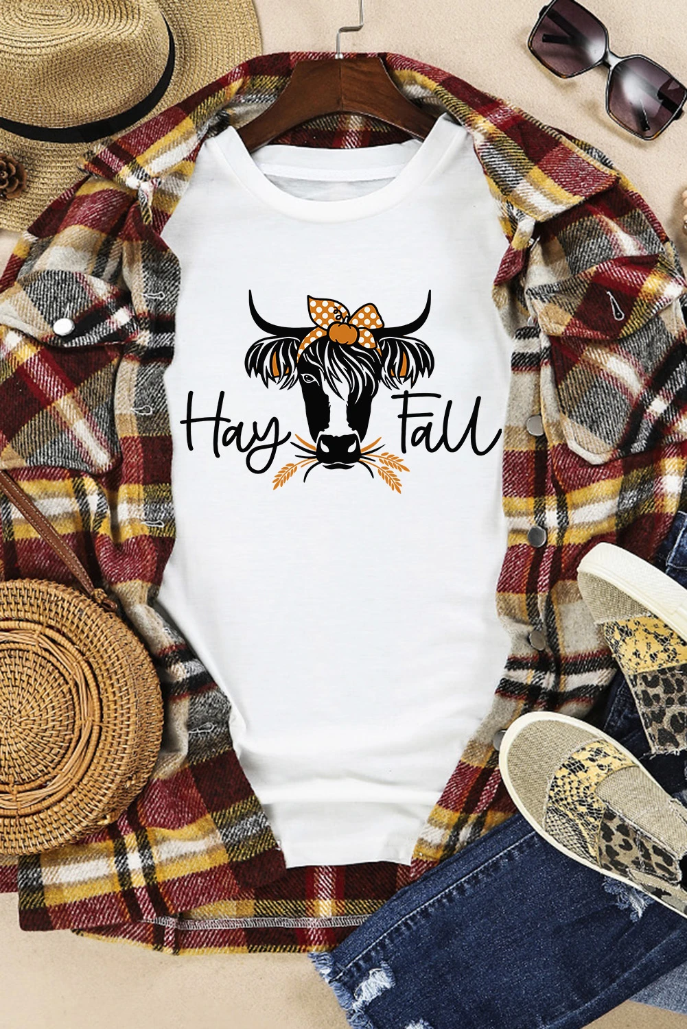 白色 Hay Fall 牛头印花短袖图案 T 恤 LC25222169