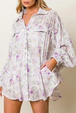 紫色花卉印花褶裥带盖口袋衬衫