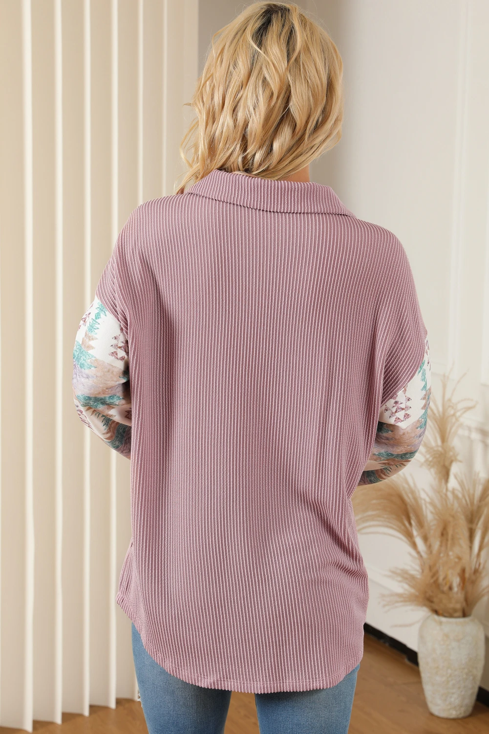 粉色时尚印花灯芯绒撞色夹克衫 LC854418