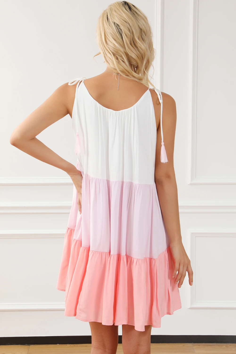 粉色色块流苏抽绳系带无袖迷你连衣裙 LC6113285