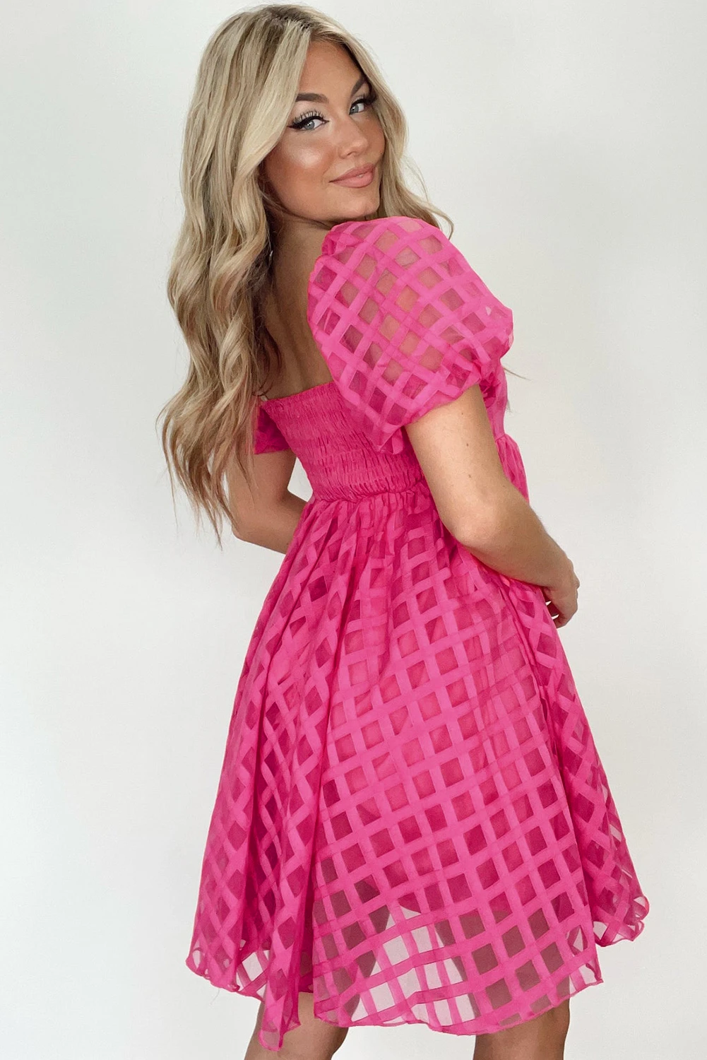 草莓粉色格纹泡泡袖娃娃装连衣裙 LC6119011