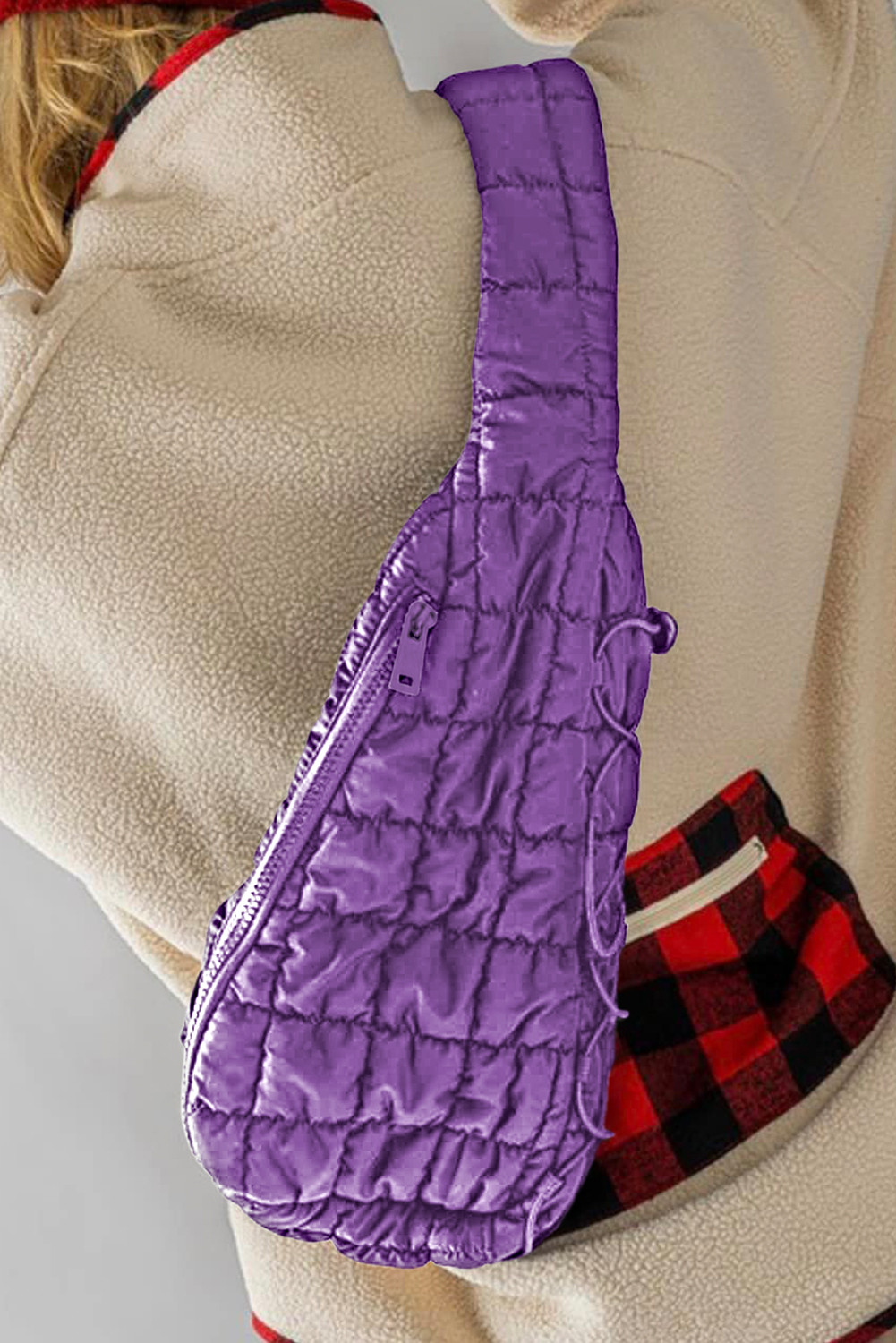紫色绗缝抽绳装饰单肩包 BH031116