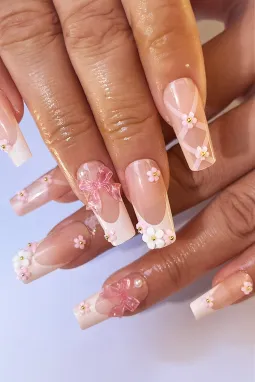 浅粉色法式花卉蝴蝶结指甲贴套装