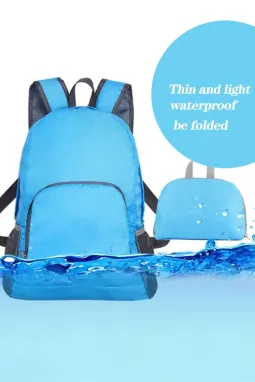 浅蓝色防水超轻可折叠背包