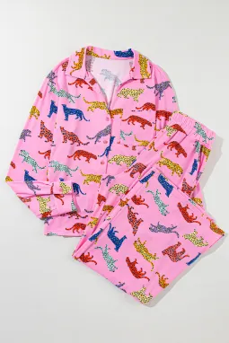 粉色猎豹印花衬衫和裤子睡衣套装