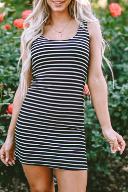 黑色条纹罗纹针织无袖迷你连衣裙