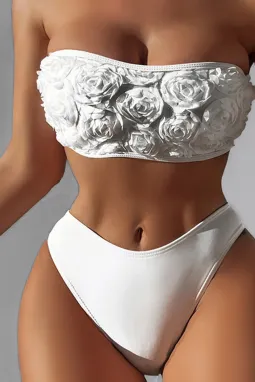 白色 3D 花卉抹胸式高腰比基尼