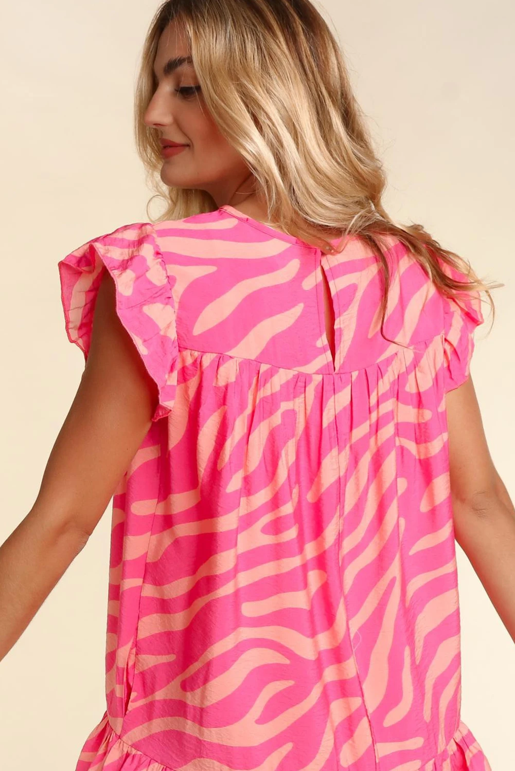 粉色斑马条纹印花荷叶边连衣裙 LC6119978