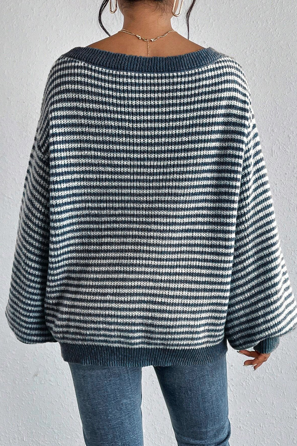 帆蓝色条纹灯笼袖落肩舒适毛衣 LC2725197