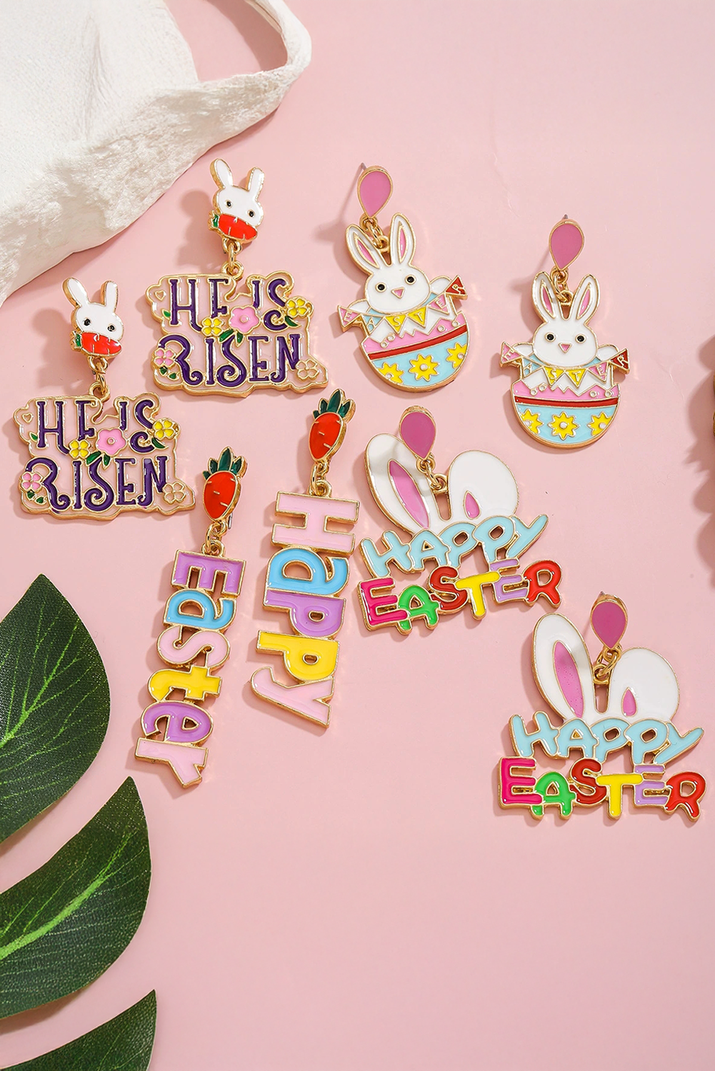 粉红色快乐的复活节兔子耳朵图案螺钉悬挂耳环 BH014164