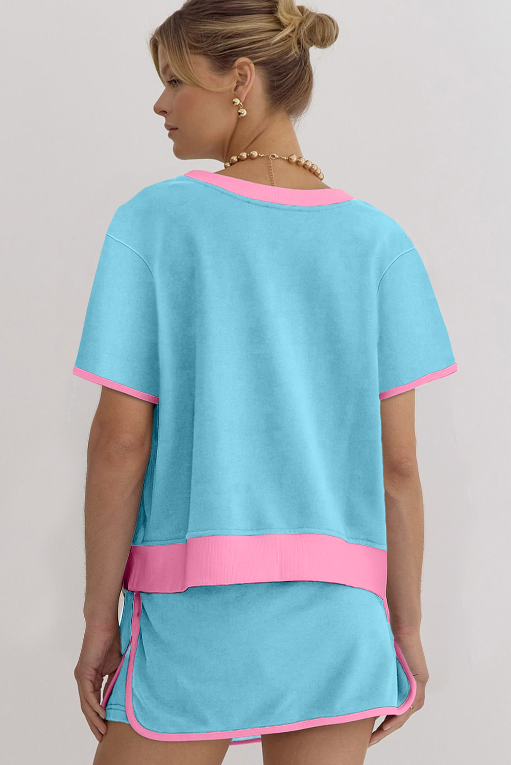 Turquoise Mama Bow修补图形对比度T恤和迷你裙套件 LC631178