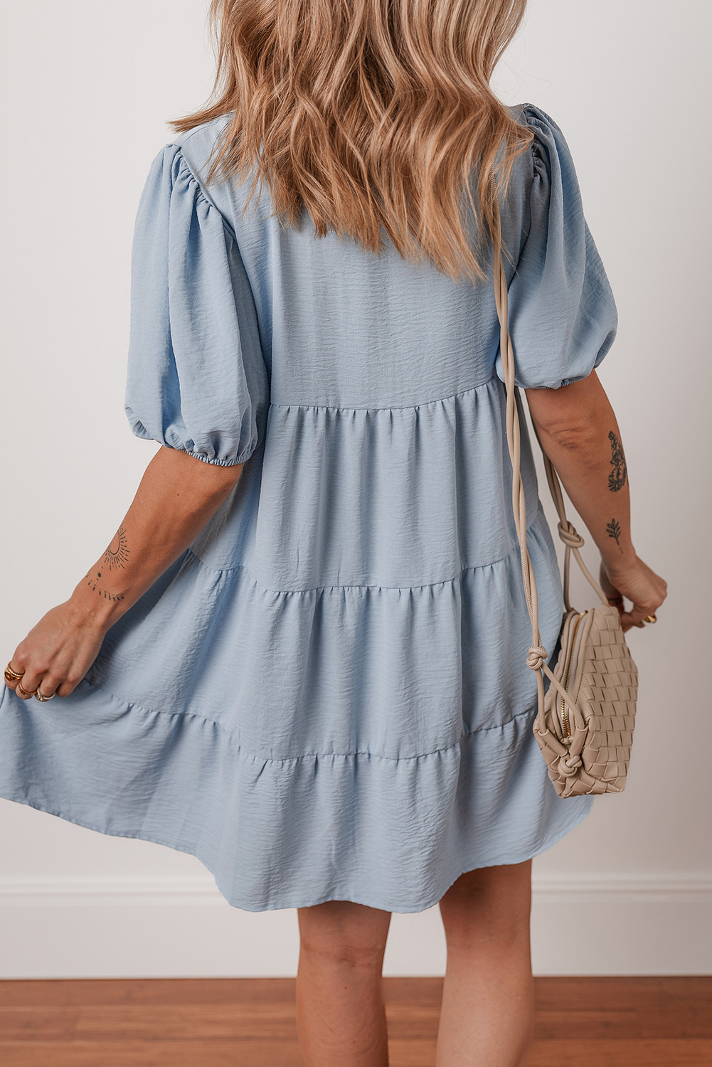 Beau Blue Shirt衬衫领纽扣上短板套筒分层换衣服 LC6124362