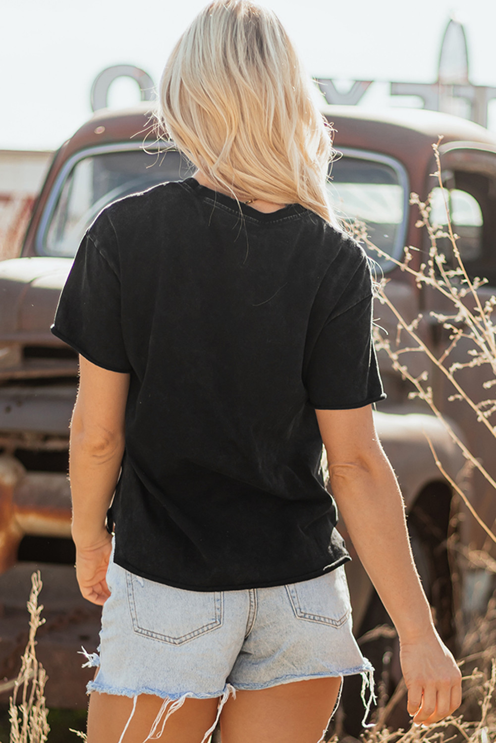 黑色西部Howdy转向头印刷侧缝松散适合T恤 LC25227666