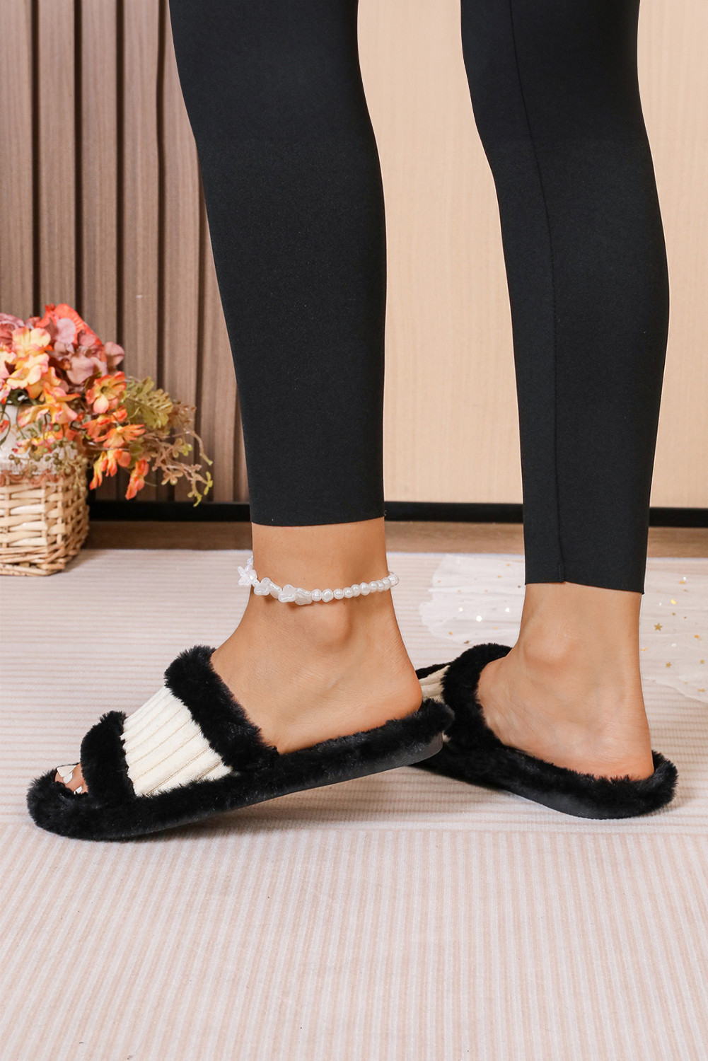 Black Plush Color Block Contrast Ribbed Patchwork Winter Slippers BH024072