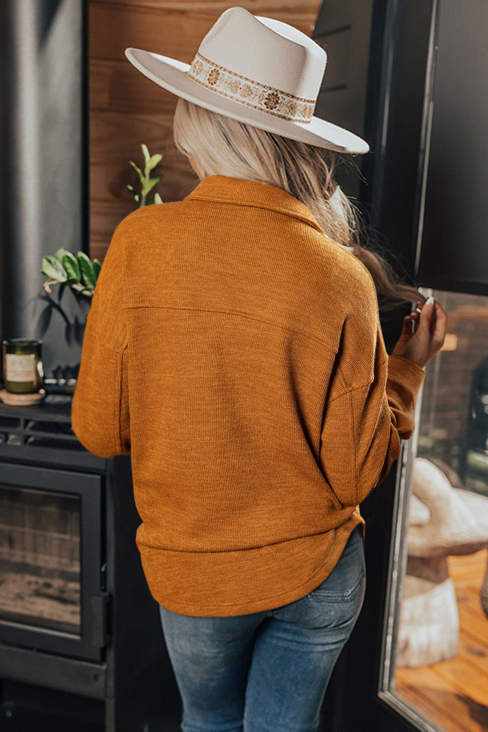 Russet橙色皮瓣口袋纹理针织固体休闲shacket LC854607