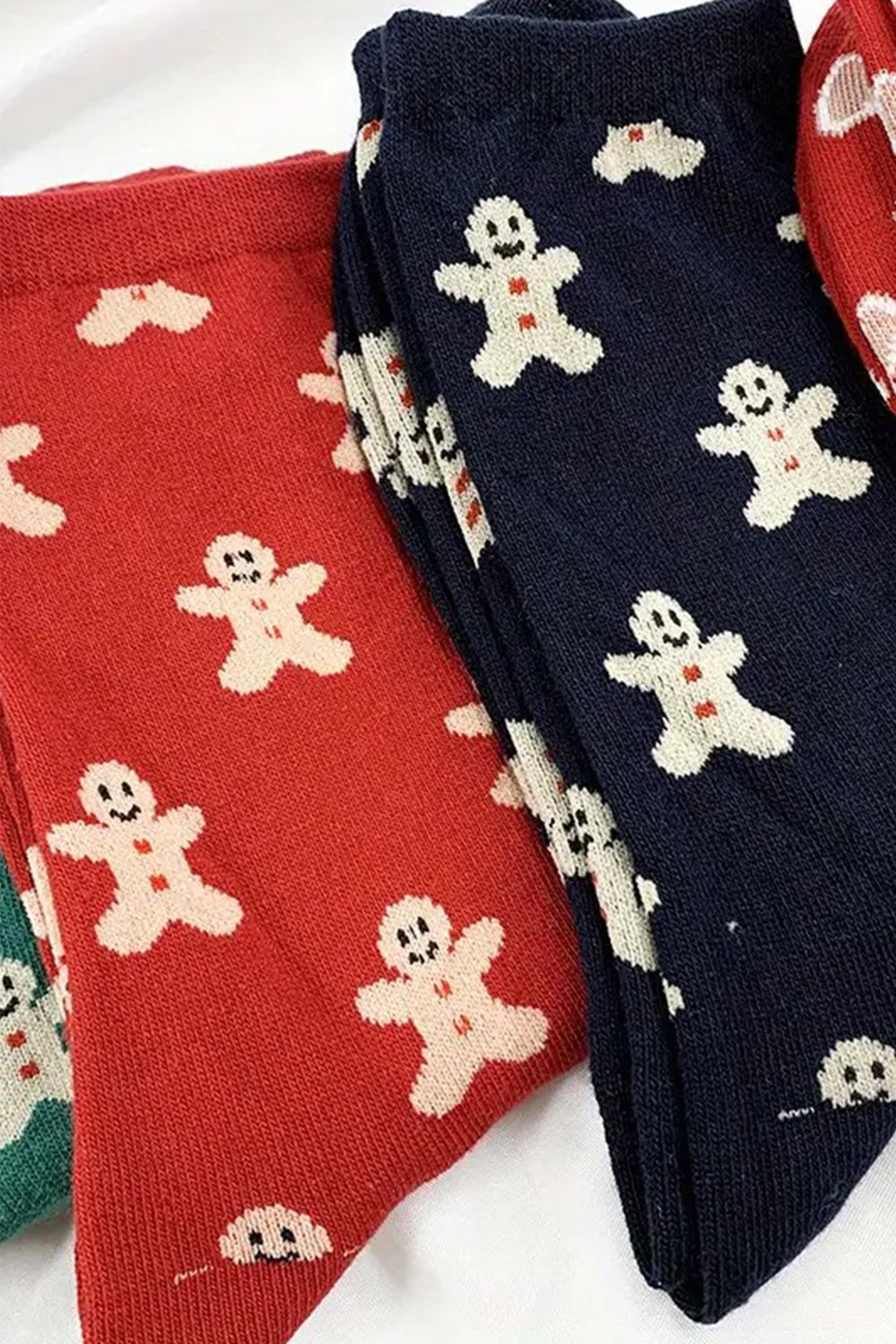 火红色圣诞姜饼人舒适圆袜 BH043351