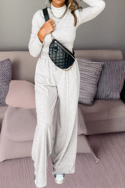 浅灰色长袖高领修身上衣抽褶腰中缝长裤套装