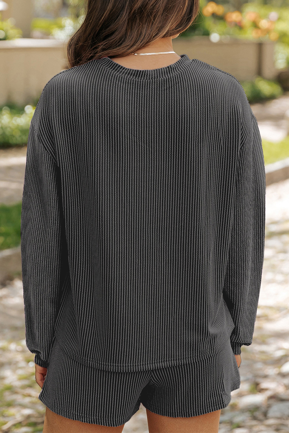 碳灰色扭纹罗纹 Merry & Bright 亮片图案长袖上衣 2 件短套装 LC628736