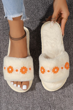 白色可爱雏菊花补丁毛绒露趾家居拖鞋