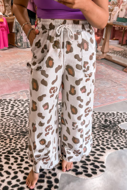 米色抽绳豹纹贴袋宽松长裤