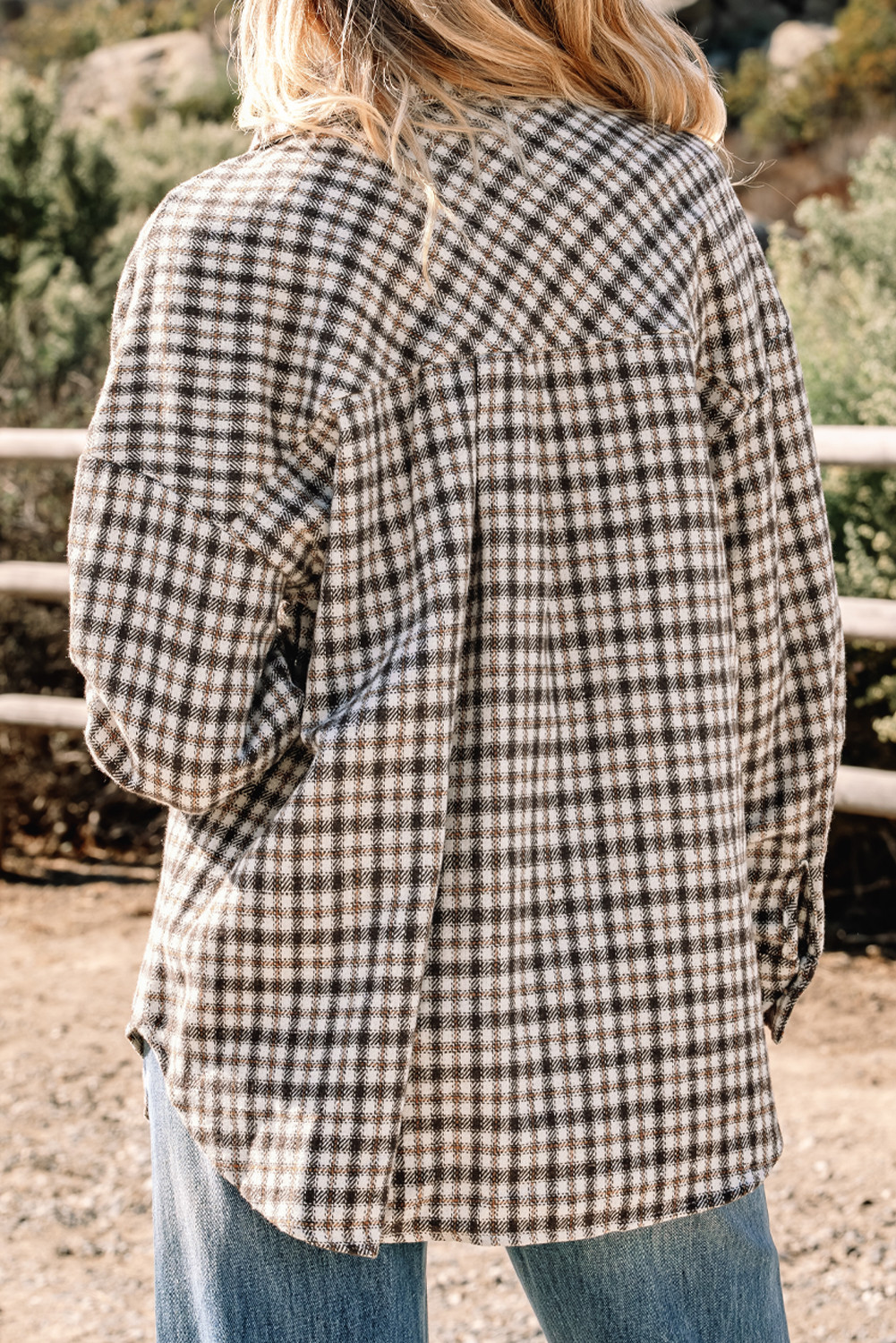 休闲对比灯芯绒襟翼拼布格子shacket LC854944