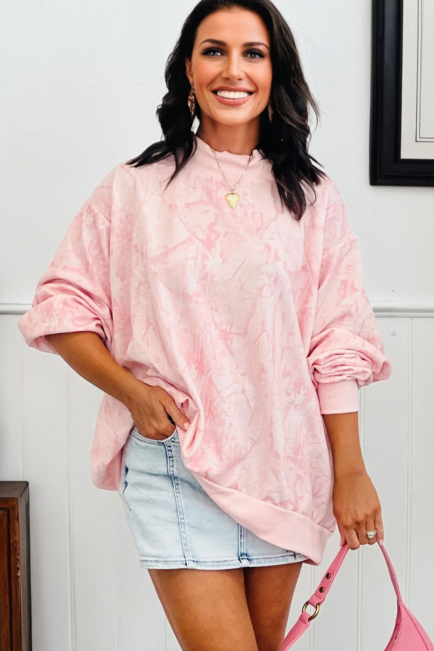 粉色迷彩小高领宽松套头衫 LC628283