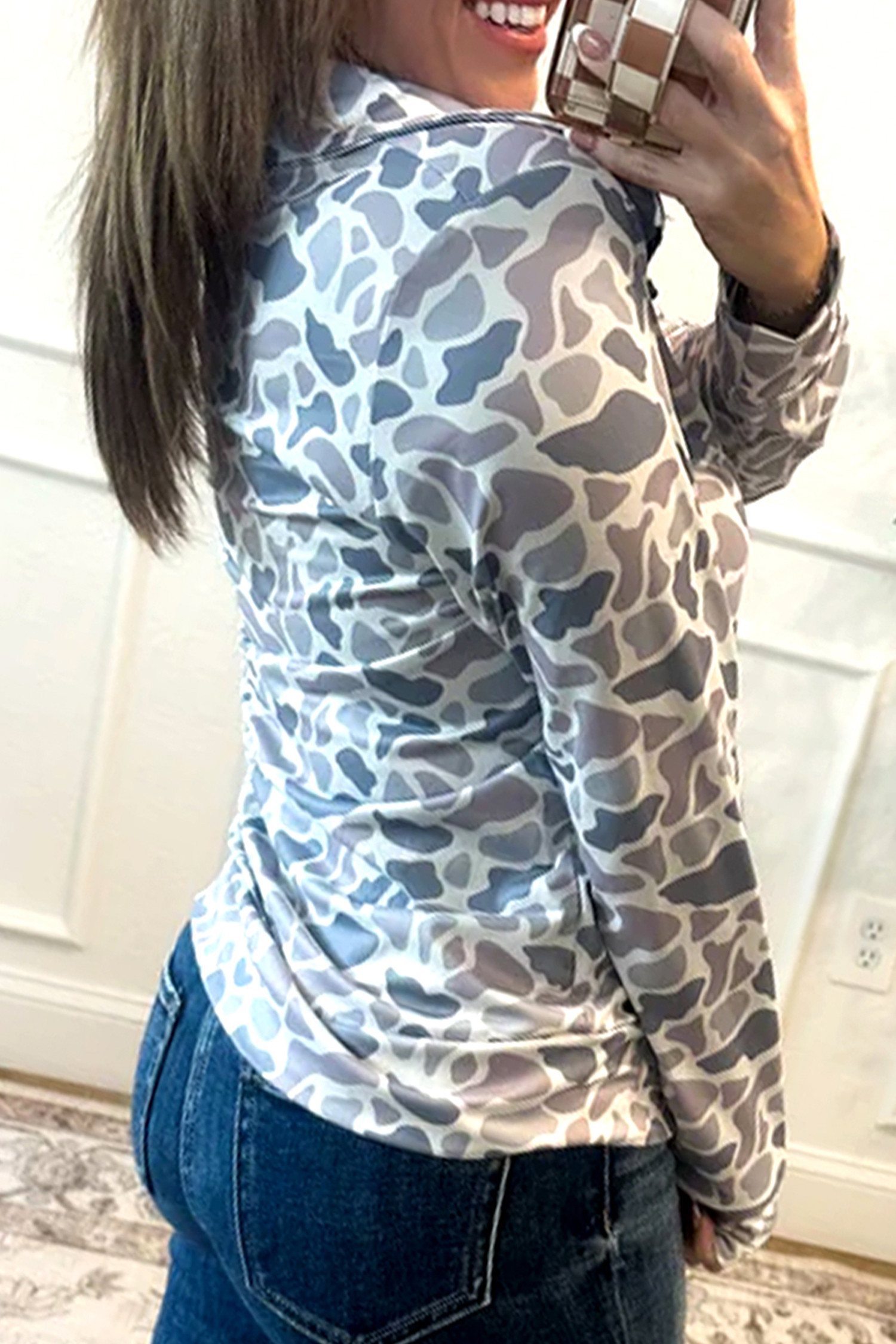 多色迷彩印花袋鼠口袋拉链领套头衫 LC25320797