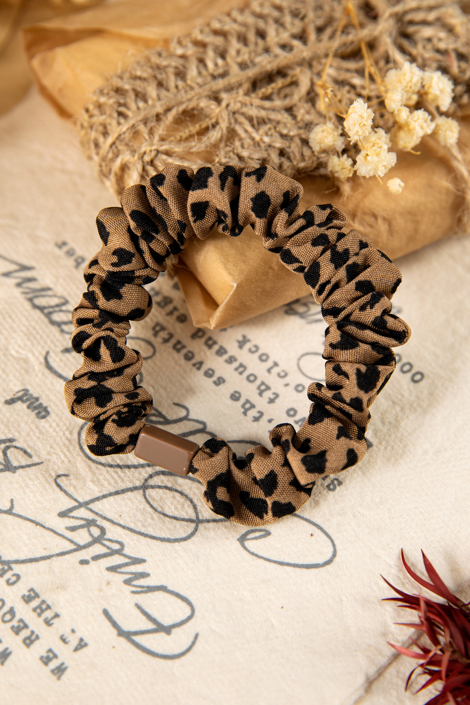 泰式咖喱 1 件豹纹松紧丝弹性发带 BH043549