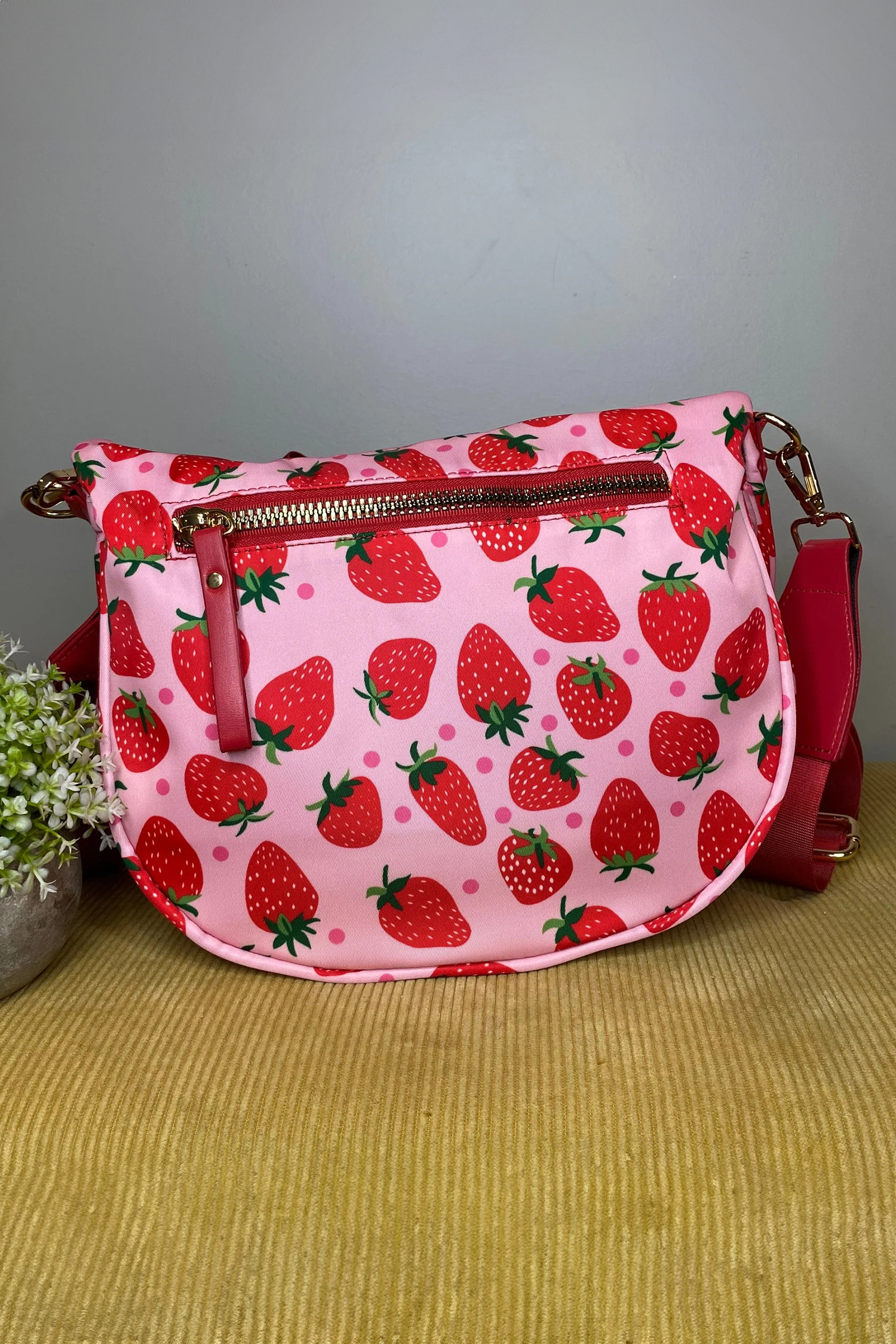 火红色漂亮棋盘格/草莓印花帆布双拉链斜挎包 BH031491